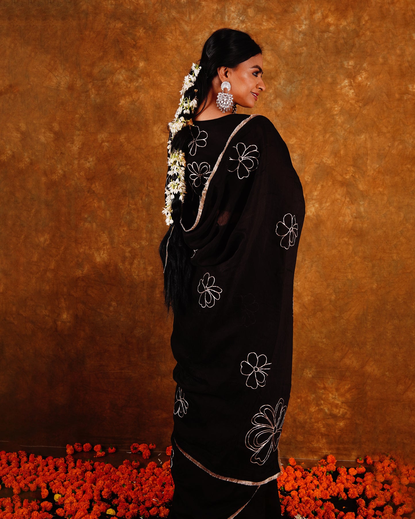 BAHAR BOOTI SAREE - BLACK