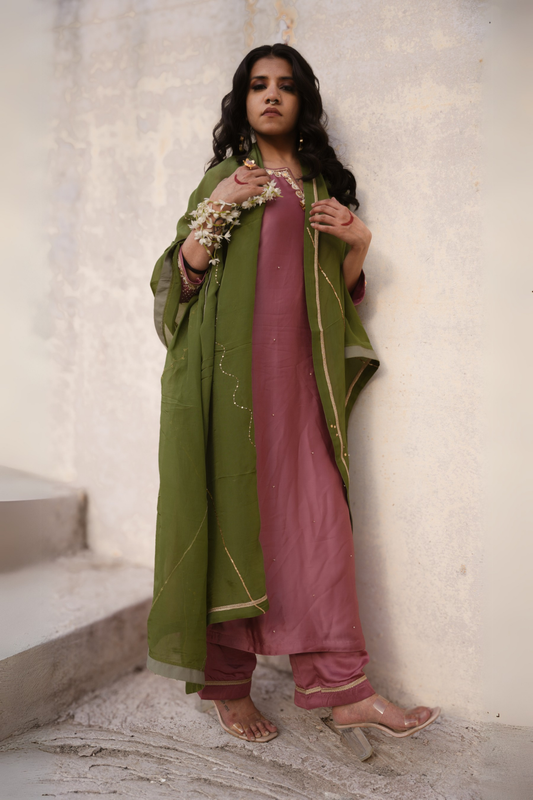 Radha Kurta Set - Pink