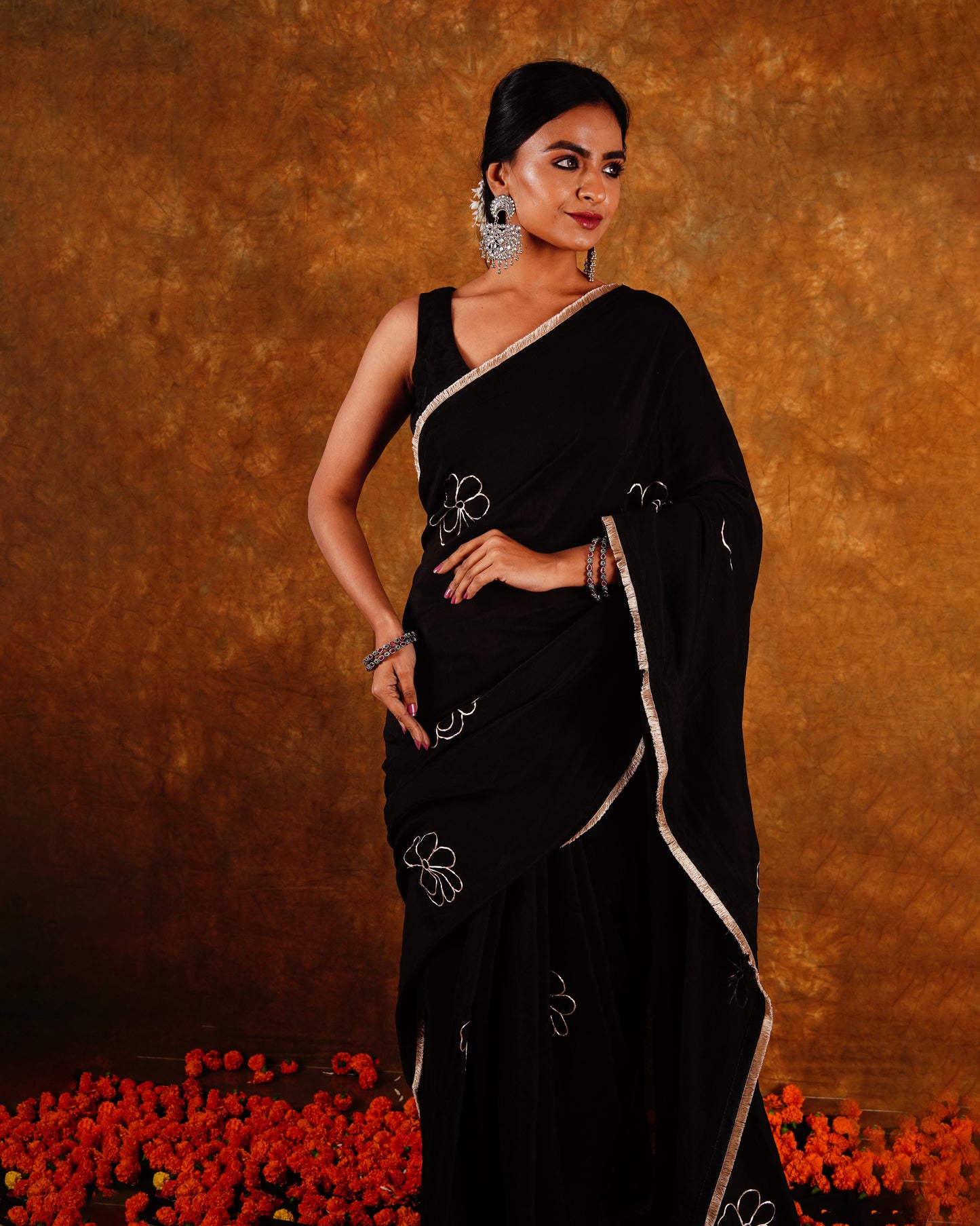 BAHAR BOOTI SAREE - BLACK