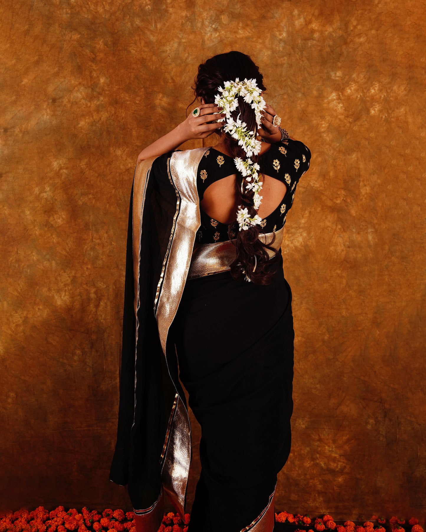 CHAMKEELI SAREE - BLACK