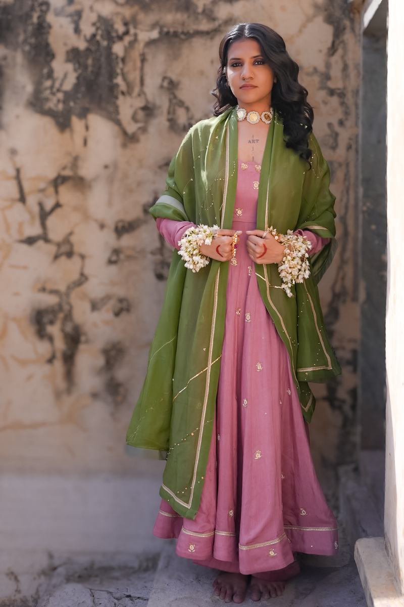 Radha Anarkali Set - Pink