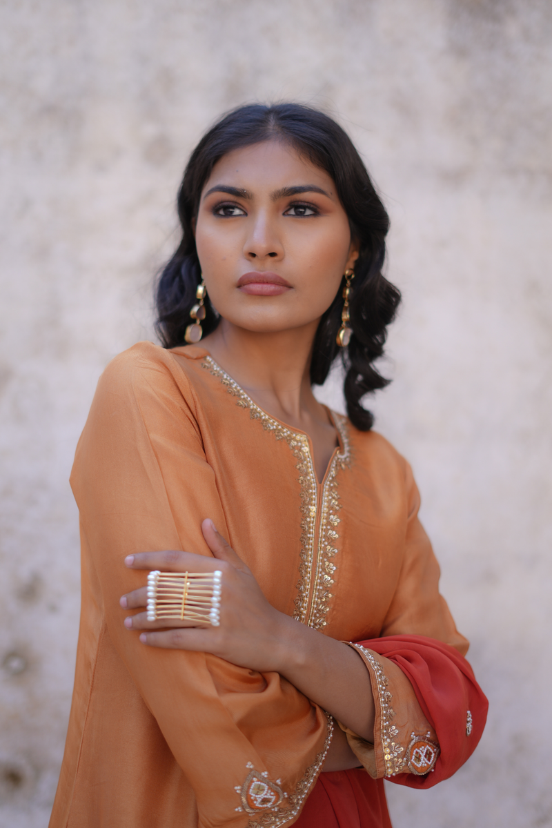 Meera Kurta Set - Dessert Gold